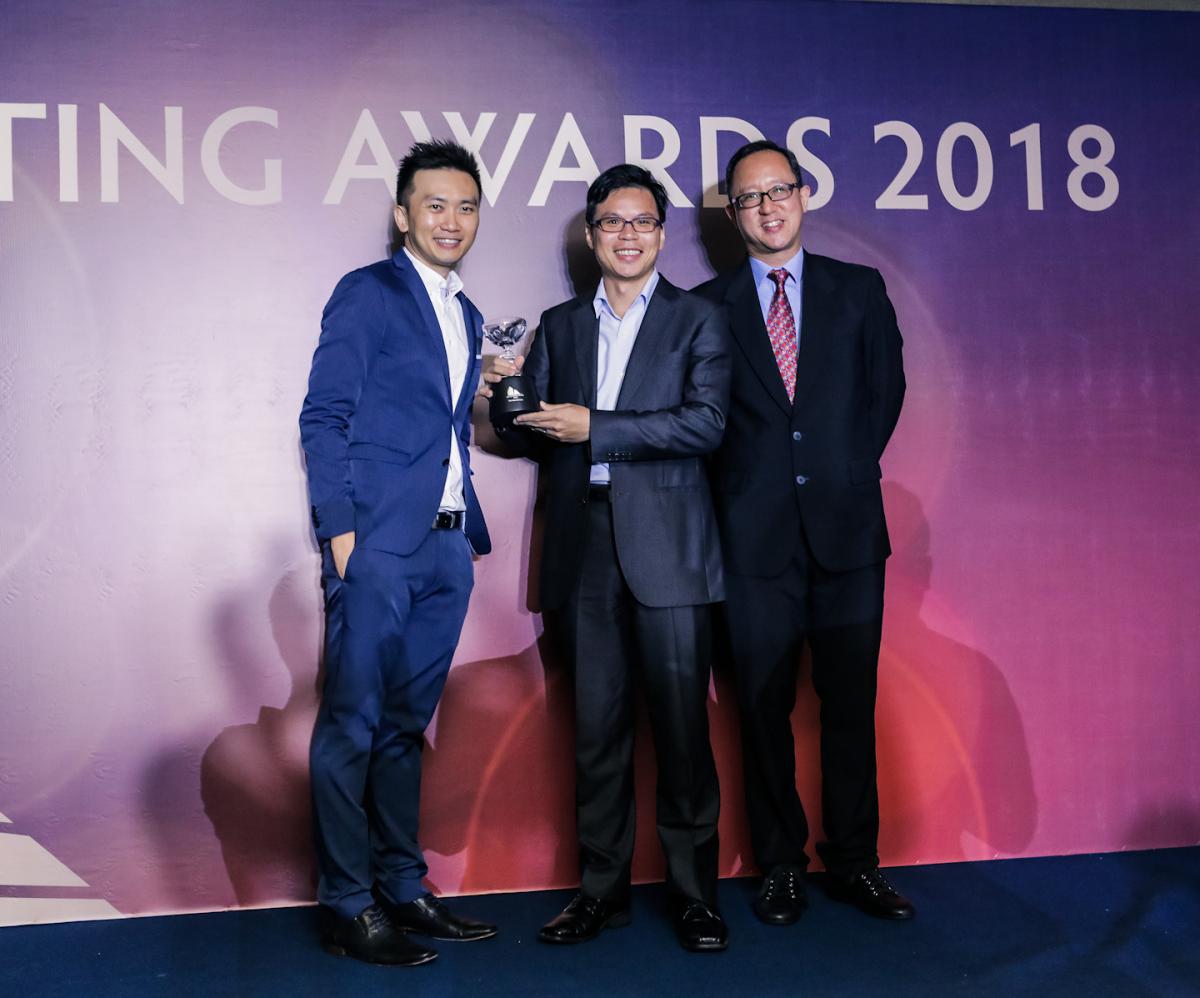 Horizon FD85 Awarded Best Asian Built Yacht  at the 2018 Asia Boating Awards