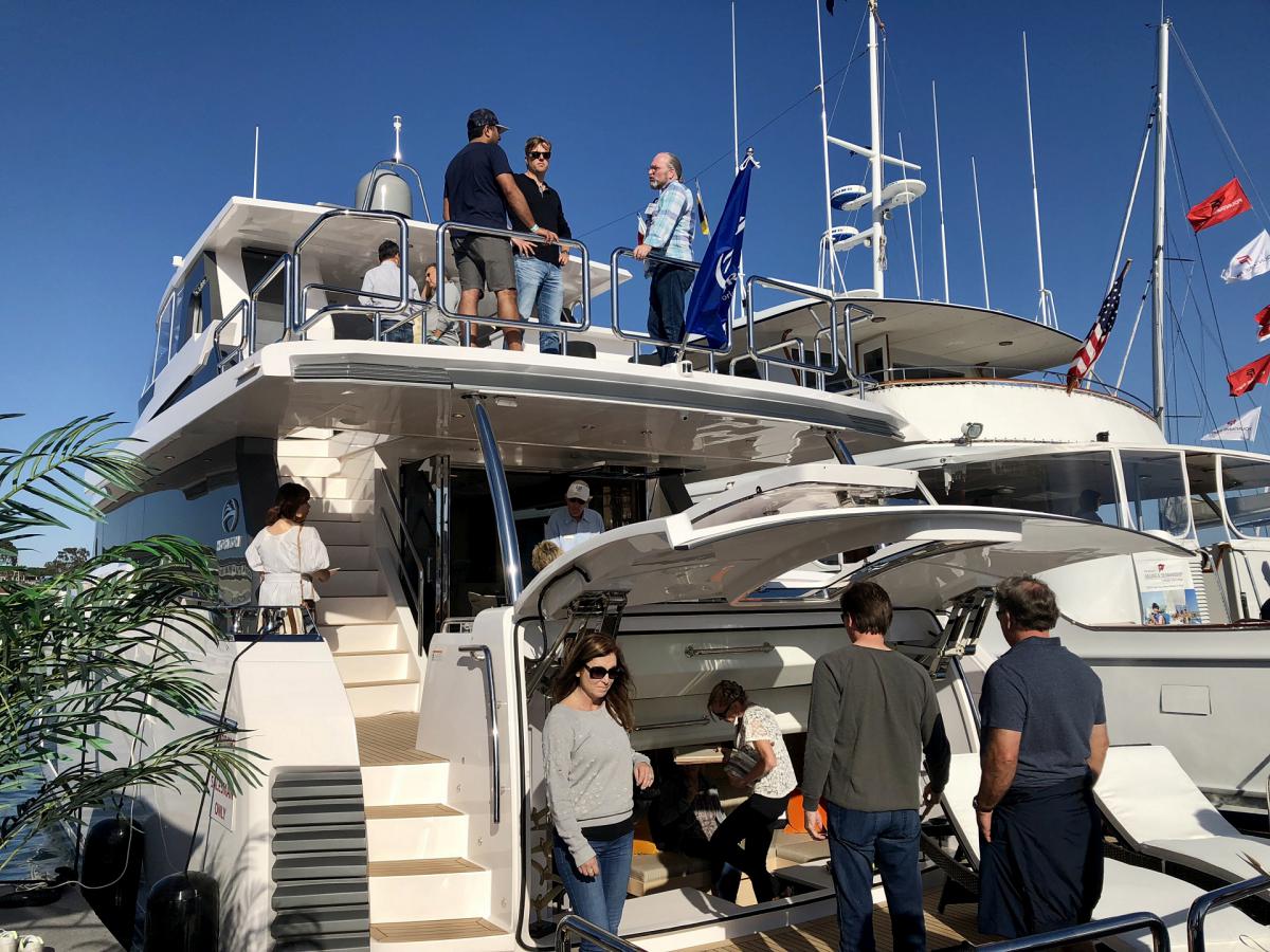 Horizon V68 Makes a Splash at Newport Beach Boat Show