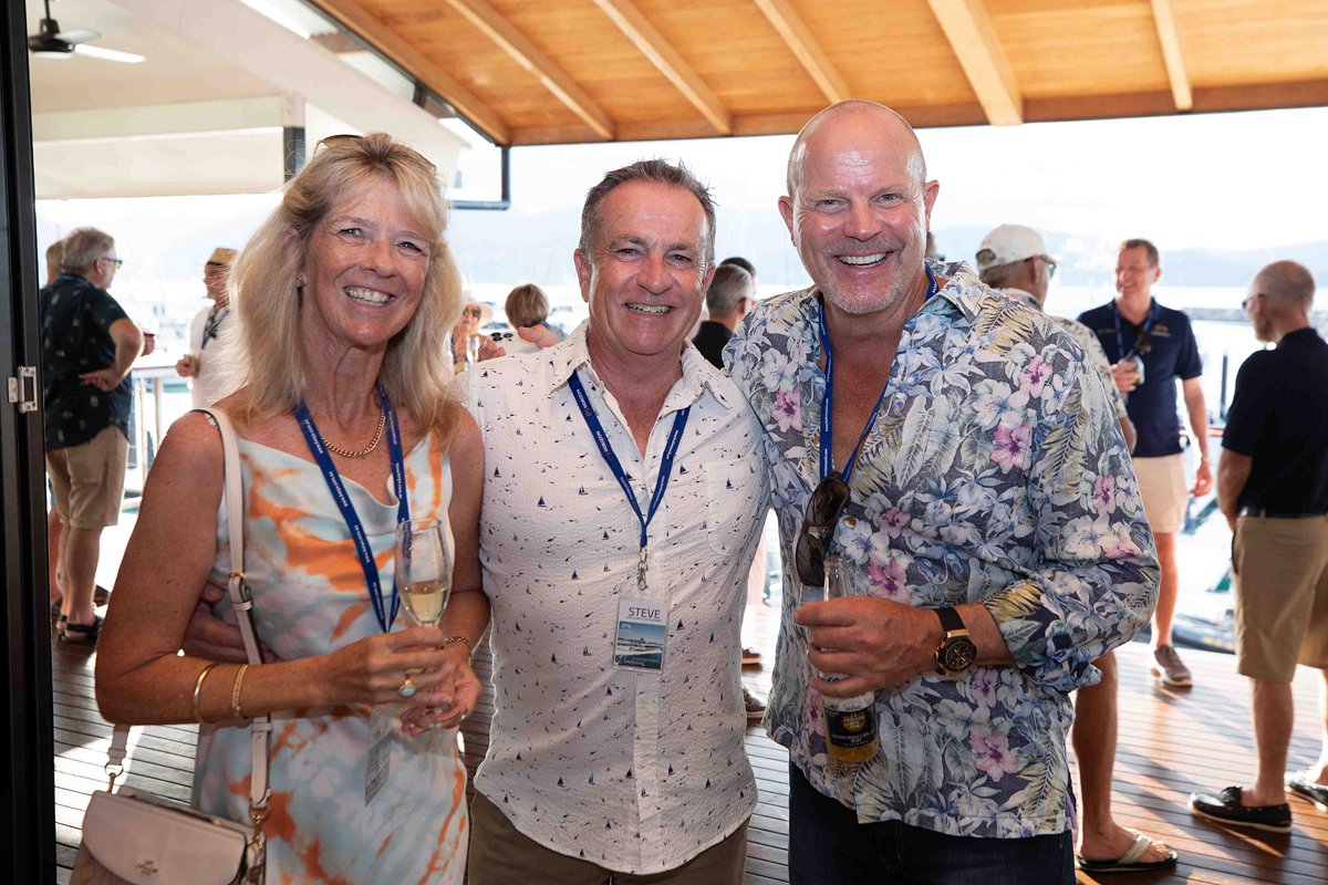 Horizon Owners Gather in Chance Bay, Australia