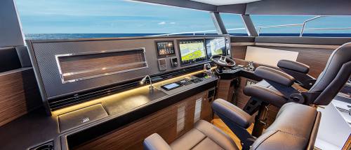 Horizon FD75 Raised Pilothouse Yacht